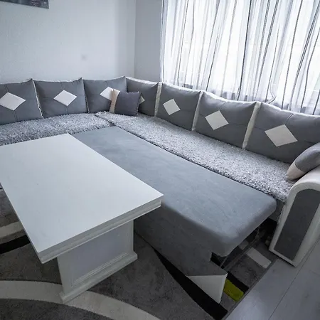 Apartment A&e Living *